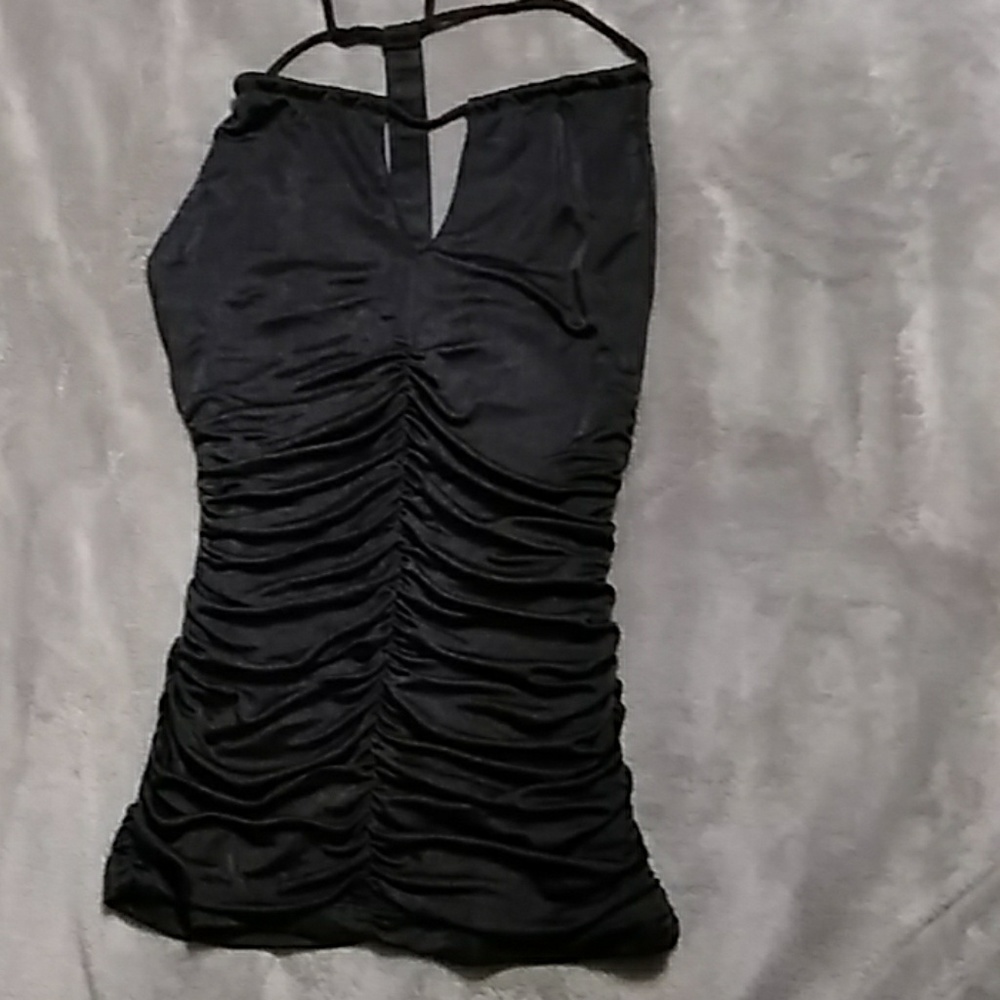 Guess top